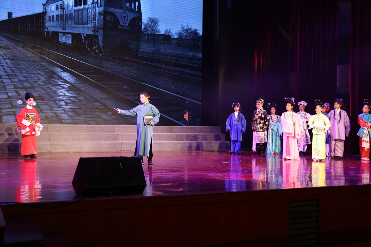 nba 极速体育_nba直播吧极速体育_低调看直播市举行庆六一文艺演出暨2019年小学生文艺会演公演10.jpg