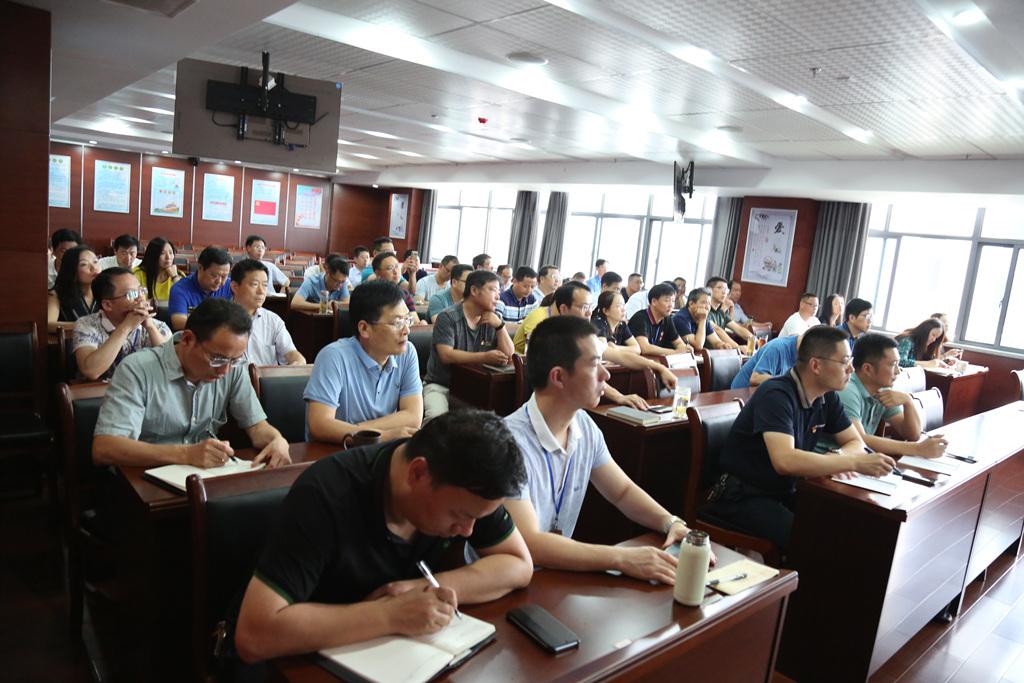 nba 极速体育_nba直播吧极速体育_低调看直播市教育局机关党总支举办“五事联动”主题党日暨书记讲党课活动3.jpg